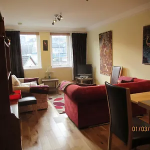  Apartment Pamela's