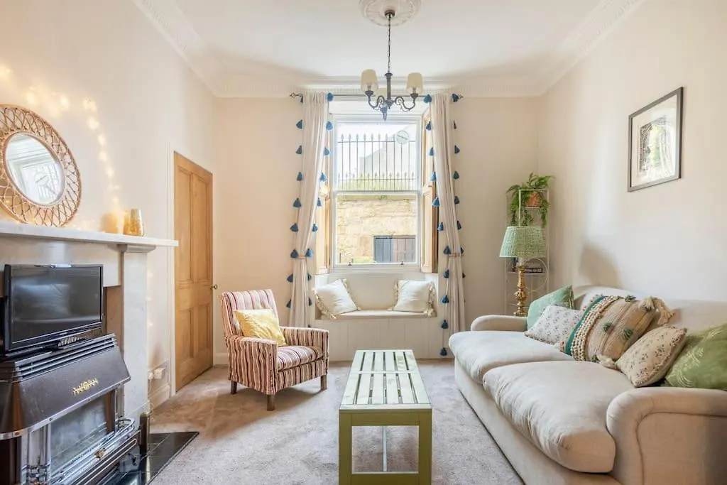 Charming Flat In Quiet Street In Stockbridge Apartment Edinburgh